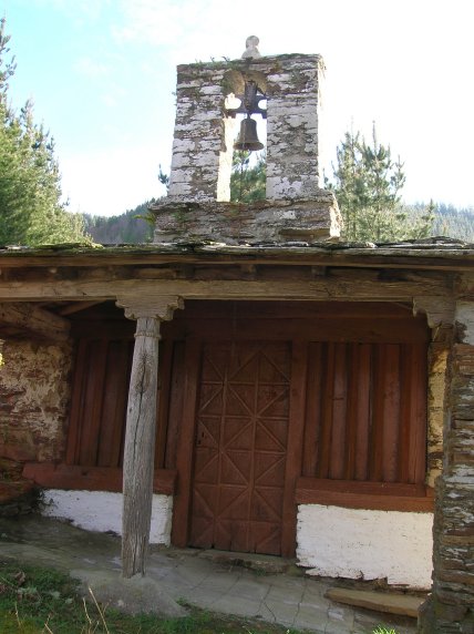 Capela de Ribón de Lamas de Moreira, A Fonsagrada (Lugo)