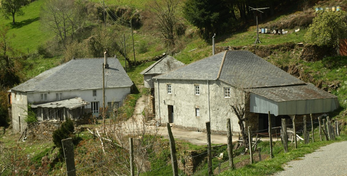 A Fontecova de Vieiro, A Fonsagrada (Lugo)